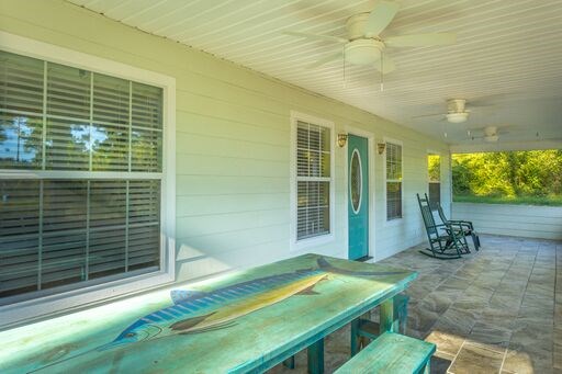 1387 Highway 98 Eastpoint, FL 32328 - Photo 28 of 37