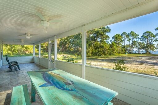 1387 Highway 98 Eastpoint, FL 32328 - Photo 29 of 37