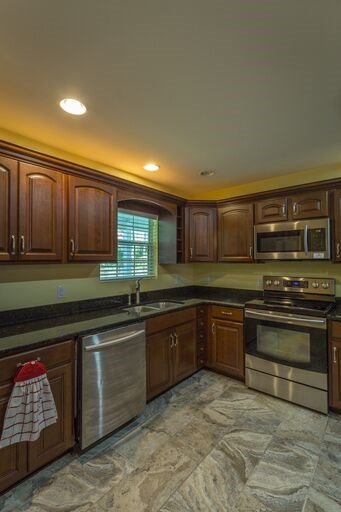 1387 Highway 98 Eastpoint, FL 32328 - Photo 10 of 37