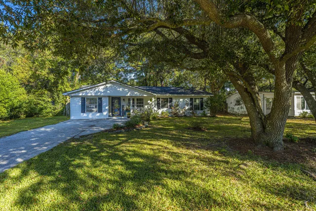 $485,000 | 1532 West Robinhood Drive, Charleston, SC 29407