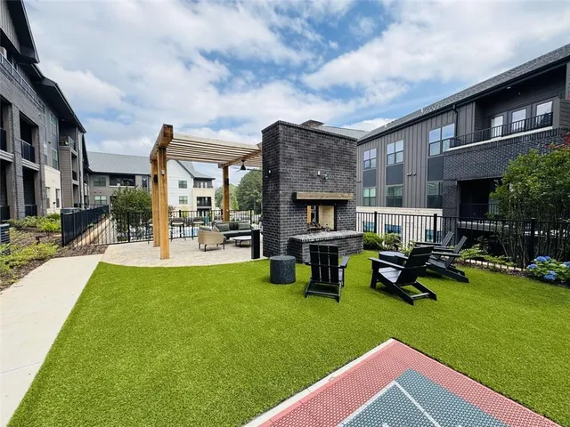 $2,712 | 2648 Sandy Plains Road, Unit 420, Marietta, GA 30062