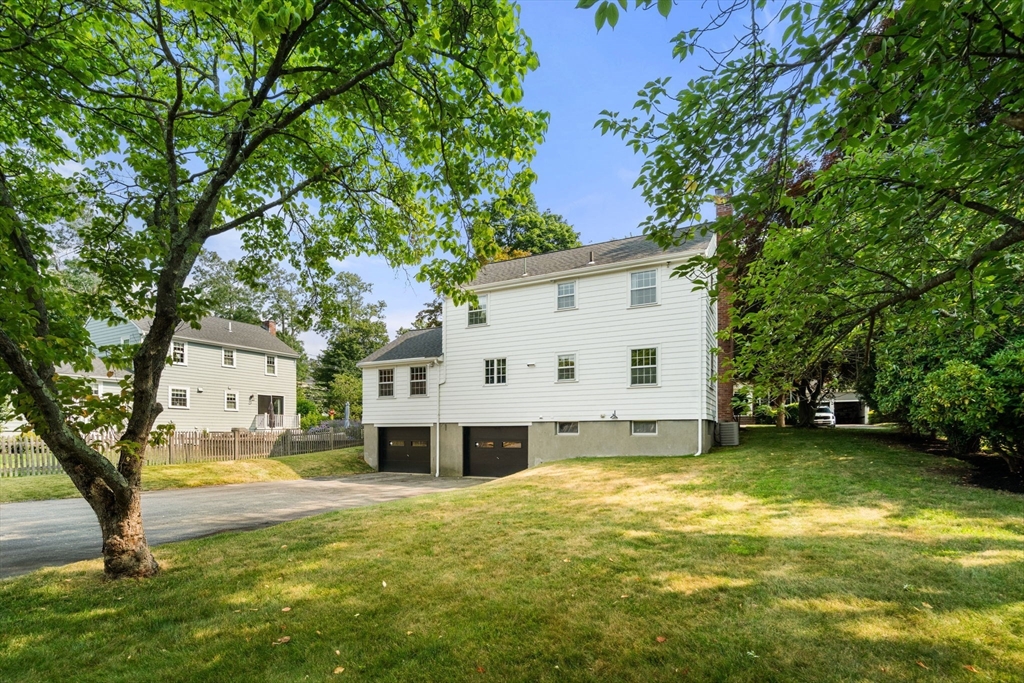 40 Cape Cod Lane Milton, MA 02186 - Photo 20 of 22
