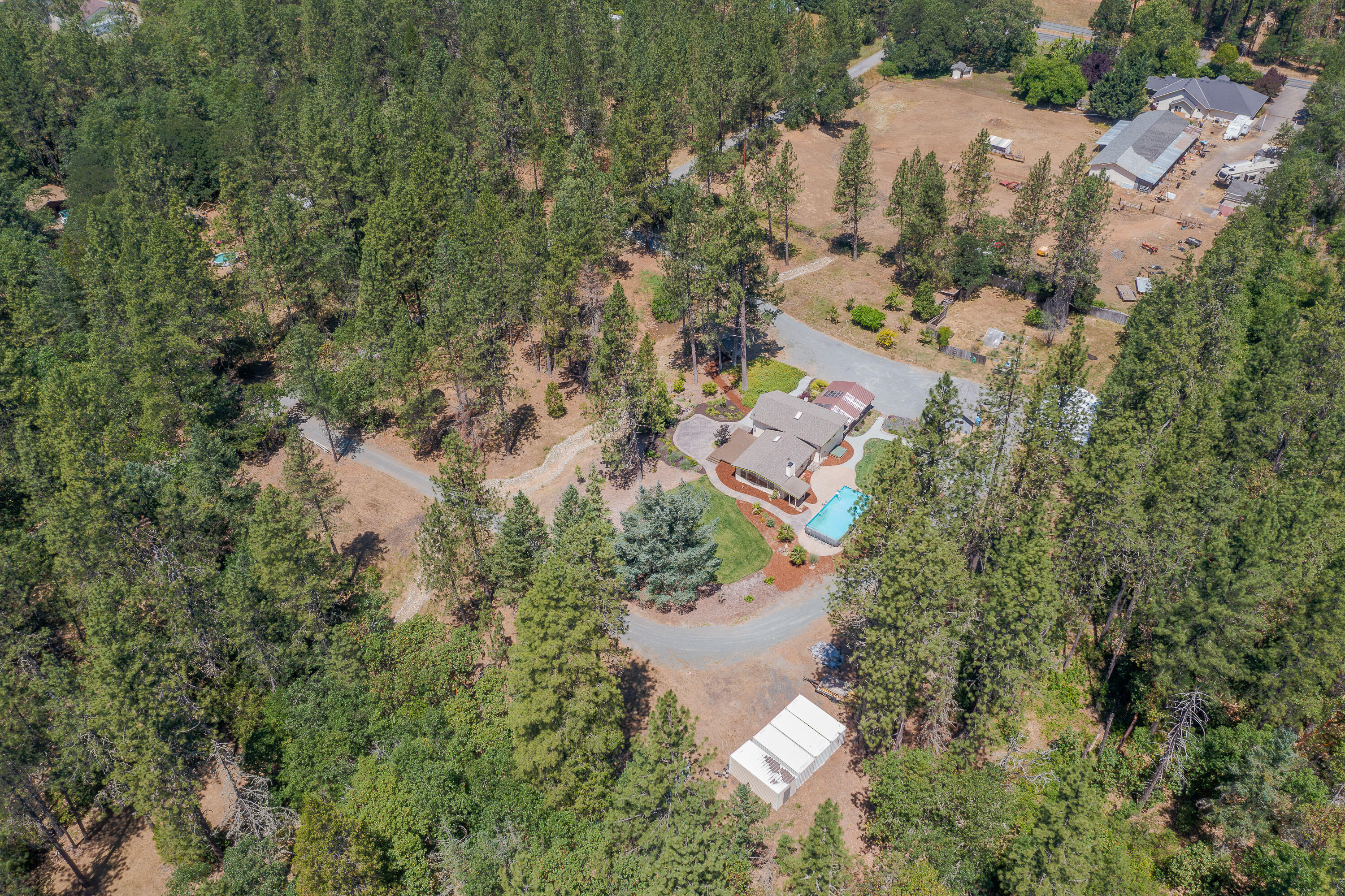 231 Colin Road Grants Pass, OR 97527 - Photo 38 of 43 EXT-3