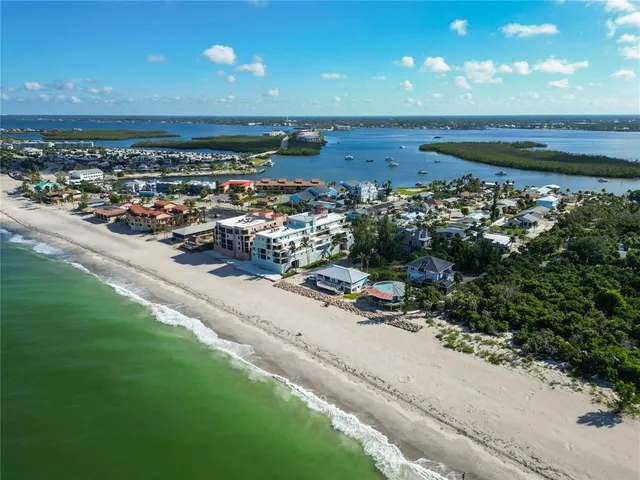 $849,900 | 50 Meredith Drive, Unit 8, Englewood, FL 34223