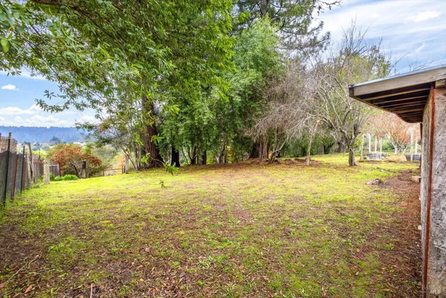 $1,400,000 | 808 Grandview Road, Sebastopol, CA 95472
