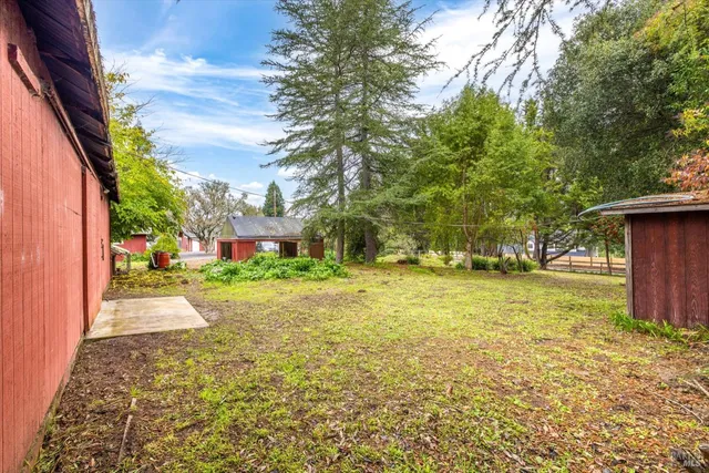 $1,400,000 | 808 Grandview Road, Sebastopol, CA 95472