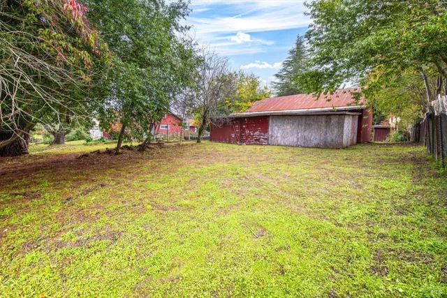 $1,400,000 | 808 Grandview Road, Sebastopol, CA 95472