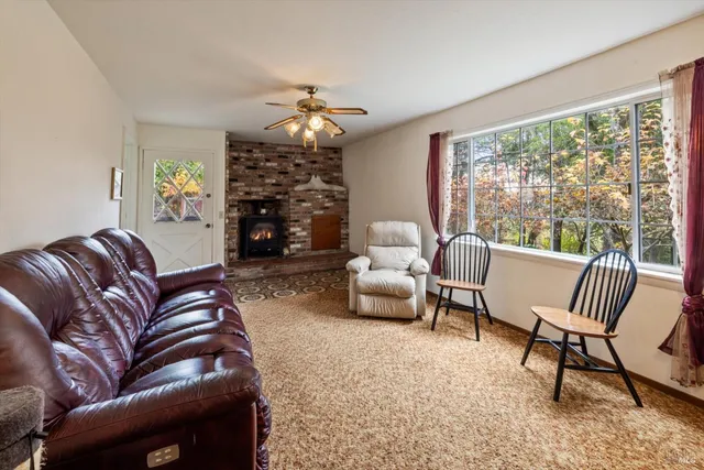 $1,400,000 | 808 Grandview Road, Sebastopol, CA 95472