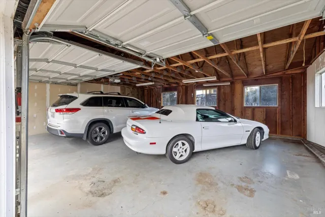 $1,400,000 | 808 Grandview Road, Sebastopol, CA 95472