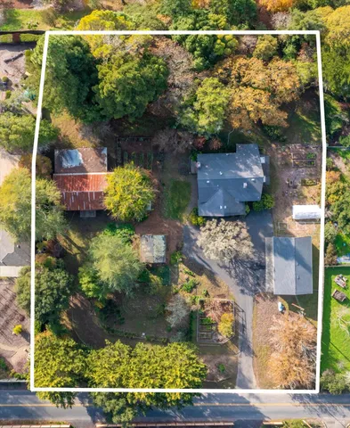 $1,400,000 | 808 Grandview Road, Sebastopol, CA 95472