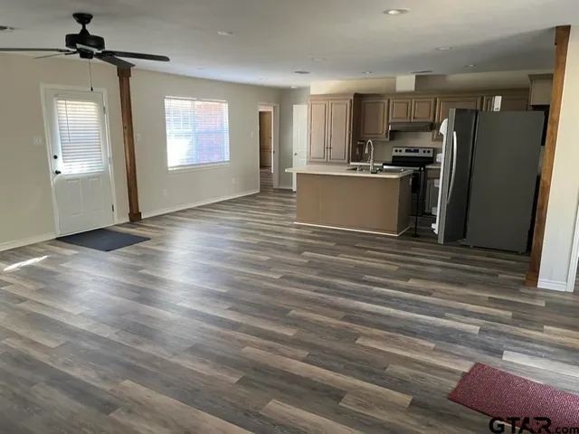 $434,000 | 360 Acr 330, Palestine, TX 75803