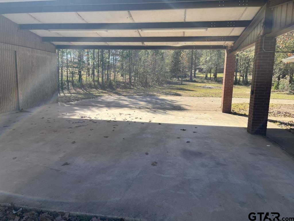 360 Anderson County Road Palestine, TX 75803 - Photo 21 of 44