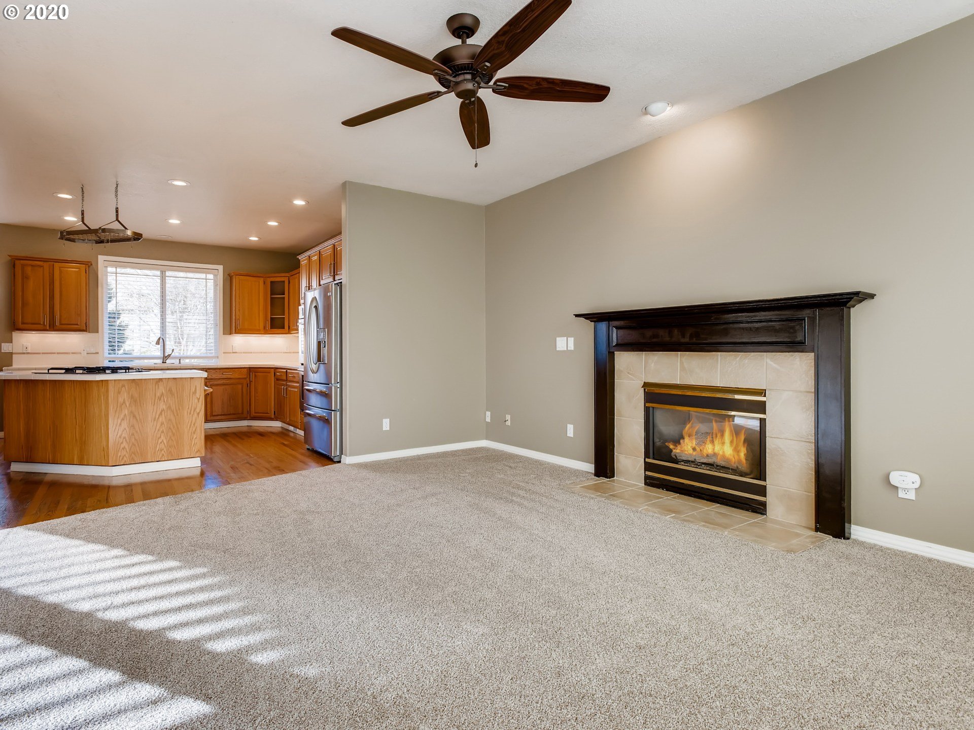 28508 Southwest Cascade Loop Wilsonville, OR 97070 - Photo 14 of 26 Gallery Image 14
