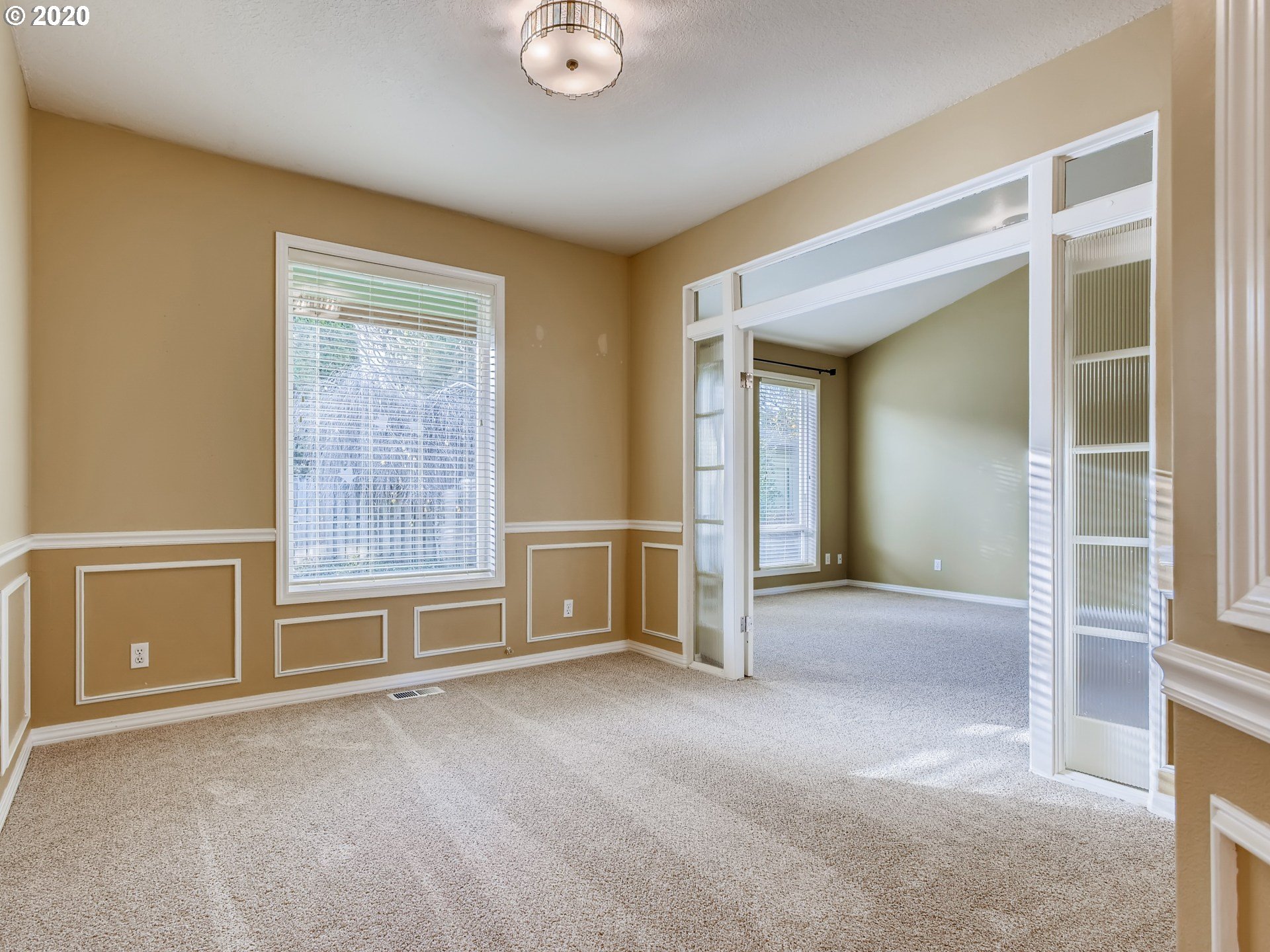 28508 Southwest Cascade Loop Wilsonville, OR 97070 - Photo 6 of 26 Gallery Image 6