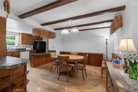 $789,900 | 4360 Watkins Drive, Riverside, CA 92507