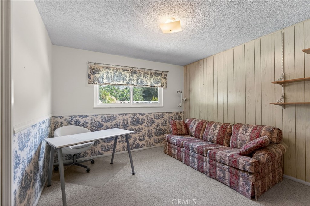 4360 Watkins Drive Riverside, CA 92507 - Photo 19 of 44