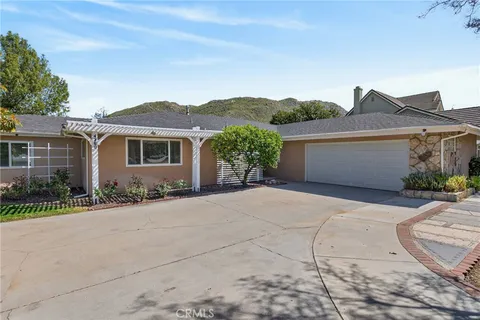 $789,900 | 4360 Watkins Drive, Riverside, CA 92507