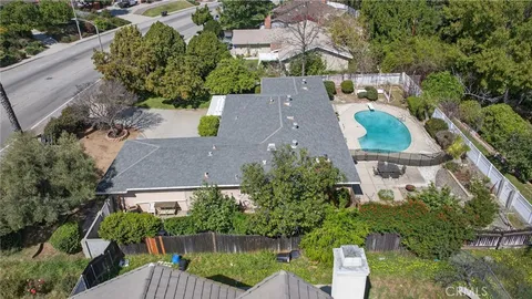 $789,900 | 4360 Watkins Drive, Riverside, CA 92507