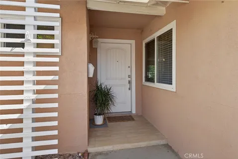 $789,900 | 4360 Watkins Drive, Riverside, CA 92507