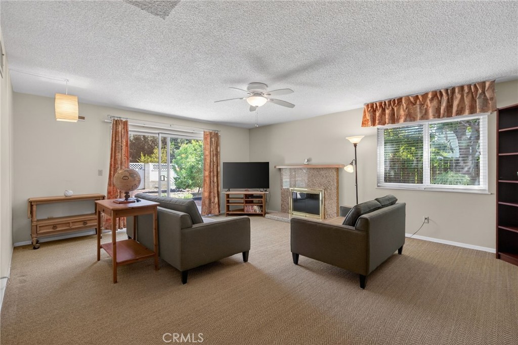 4360 Watkins Drive Riverside, CA 92507 - Photo 10 of 44