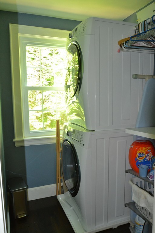 2 Woodbine Road Wellesley, MA 02482 - Photo 6 of 22