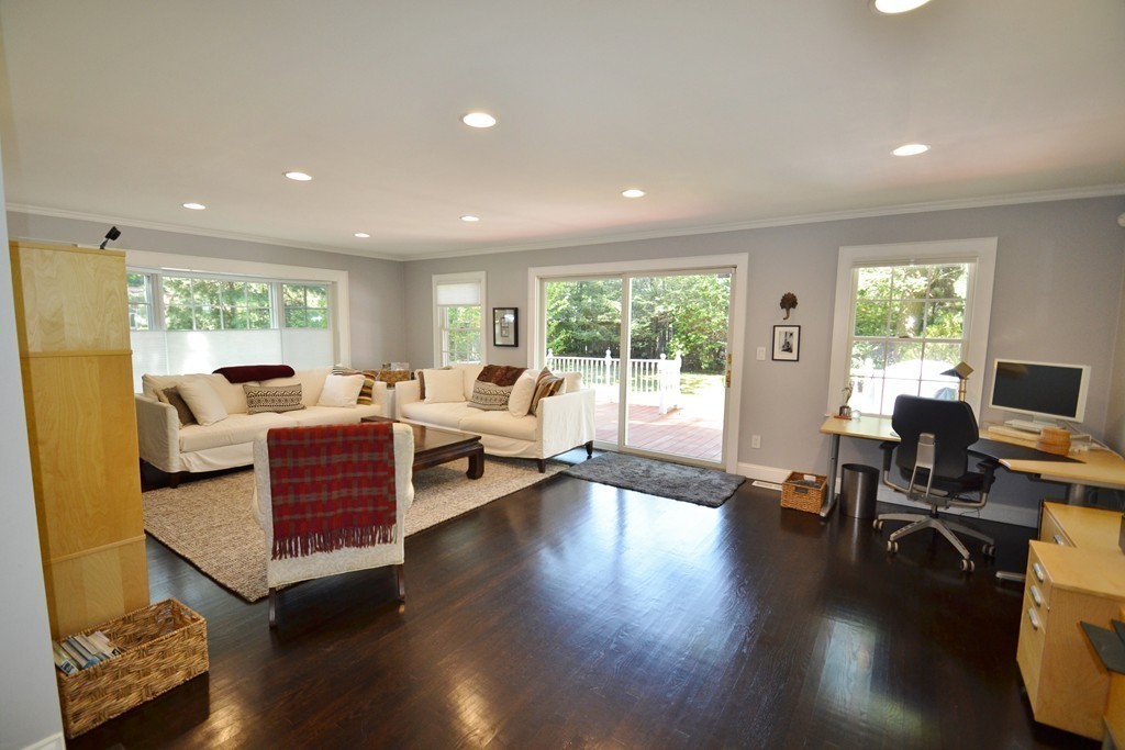 2 Woodbine Road Wellesley, MA 02482 - Photo 8 of 22