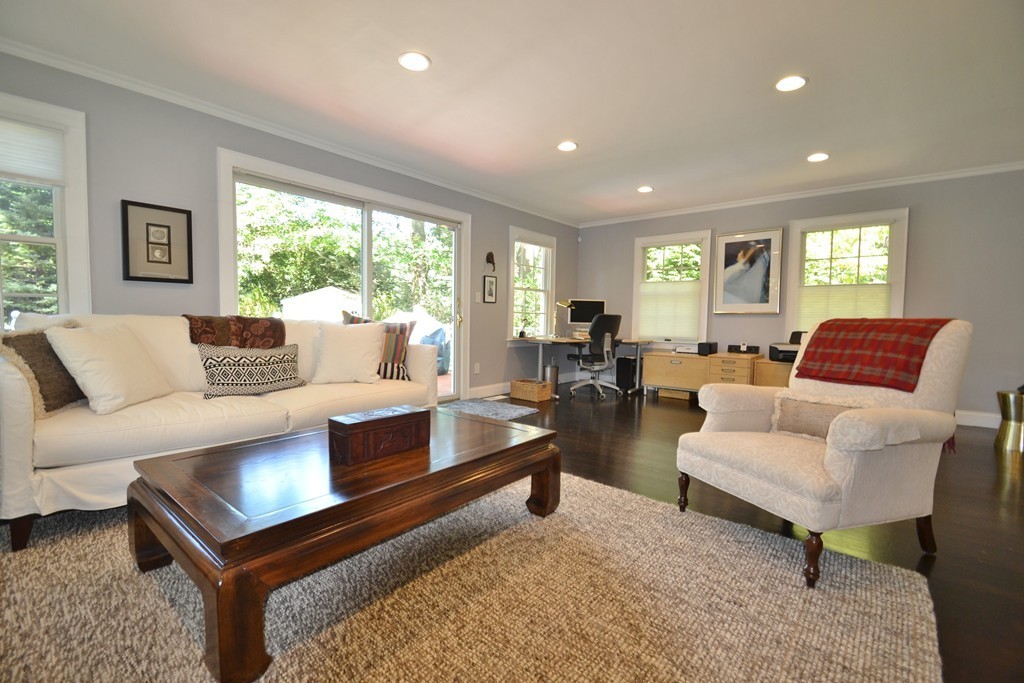 2 Woodbine Road Wellesley, MA 02482 - Photo 10 of 22