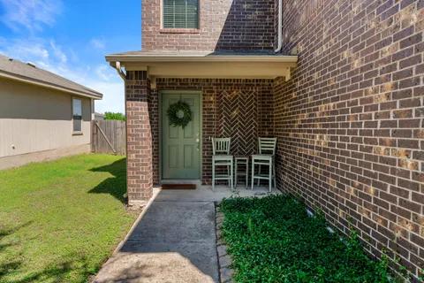 $327,000 | 6735 Plains Crest Drive, Del Valle, TX 78617