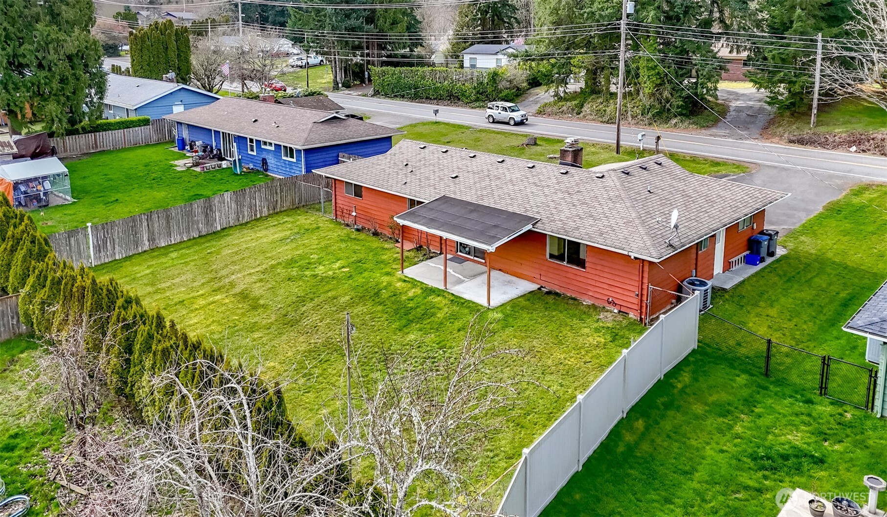 2155 Mitchell Road Southeast Port Orchard, WA 98366 - Photo 3 of 27