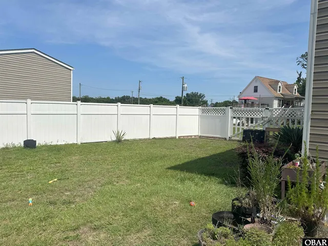 $365,000 | 112 Peach Tree Street, Jarvisburg, NC 27947