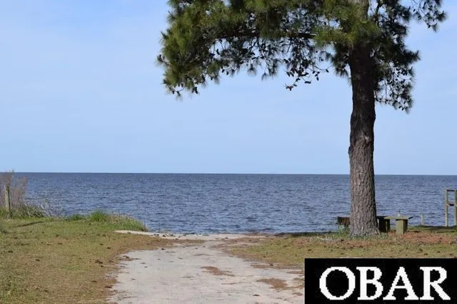 $365,000 | 112 Peach Tree Street, Jarvisburg, NC 27947