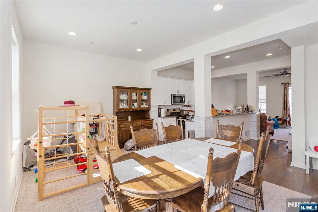 293 Bradley Drive Wood-Ridge, NJ 07075 - Photo 11 of 28