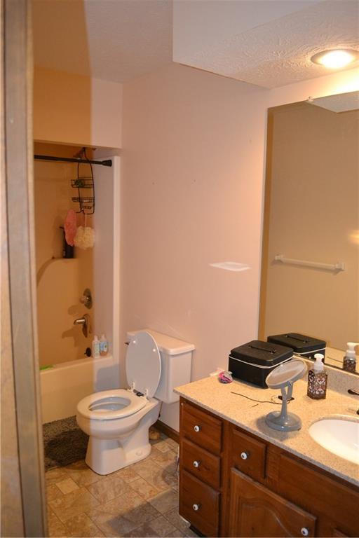 160 Country Road Urbana, OH 43078 - Photo 28 of 32 Gallery Image 28