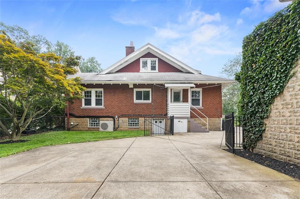 1090 Washington Road Pittsburgh, PA 15228 - Photo 30 of 31 Gallery Image 30