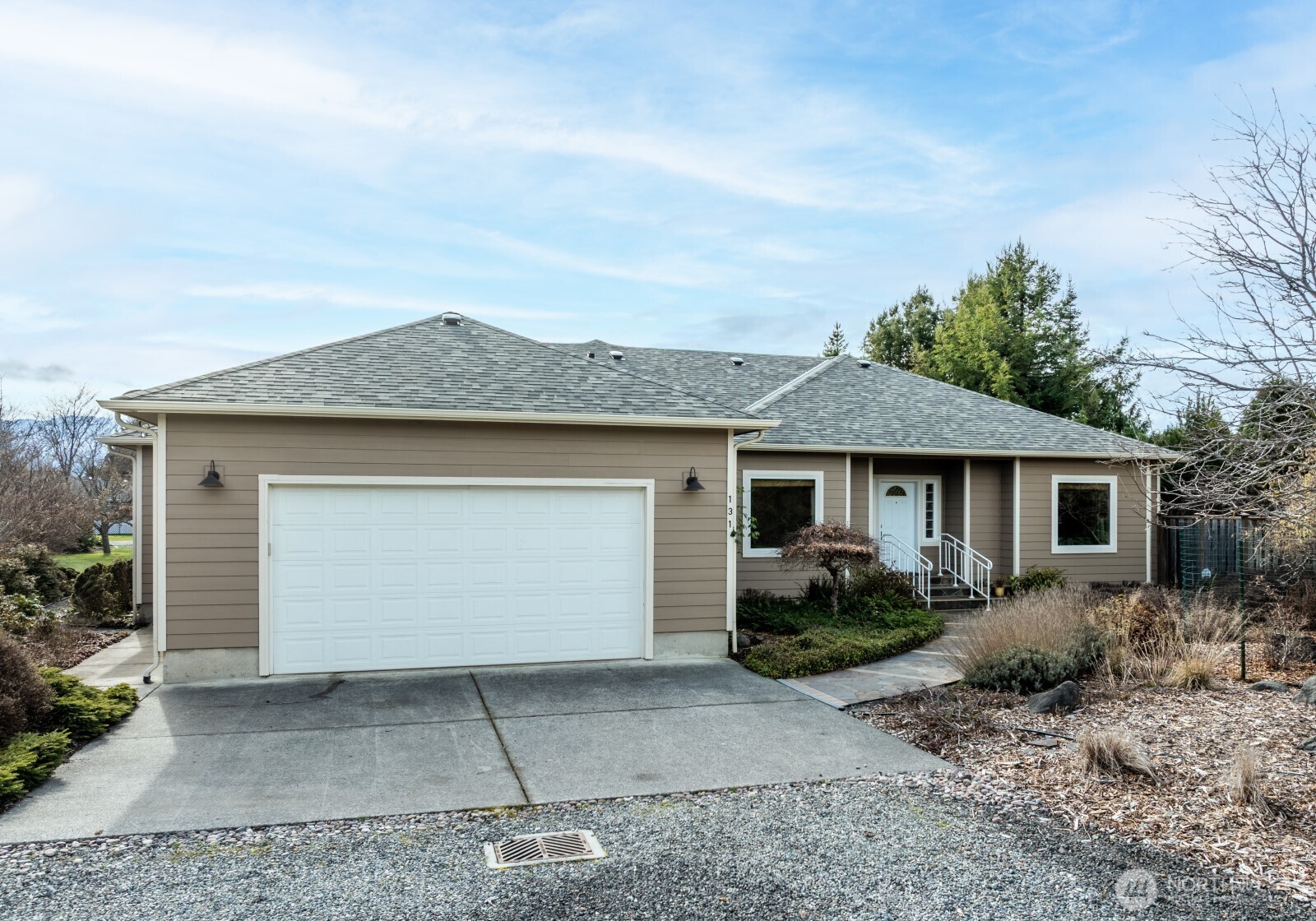 131 Buckhorn Road Sequim, WA 98382 - Photo 3 of 37