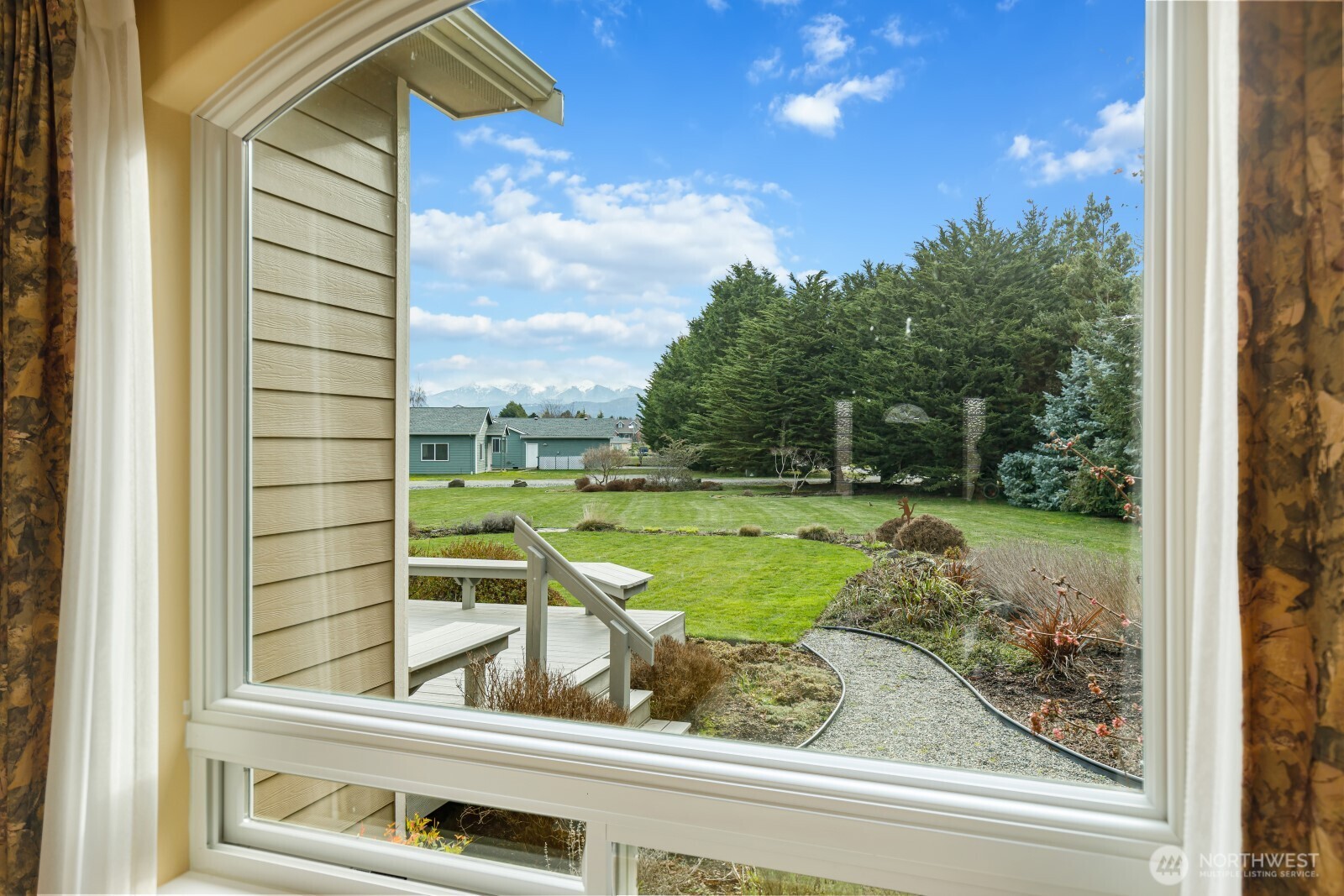 131 Buckhorn Road Sequim, WA 98382 - Photo 6 of 37