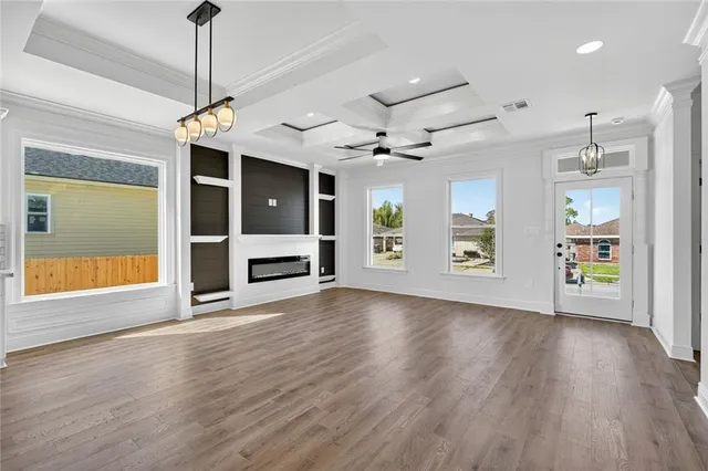 $279,900 | 3217 Dauterive Drive, Chalmette, LA 70043