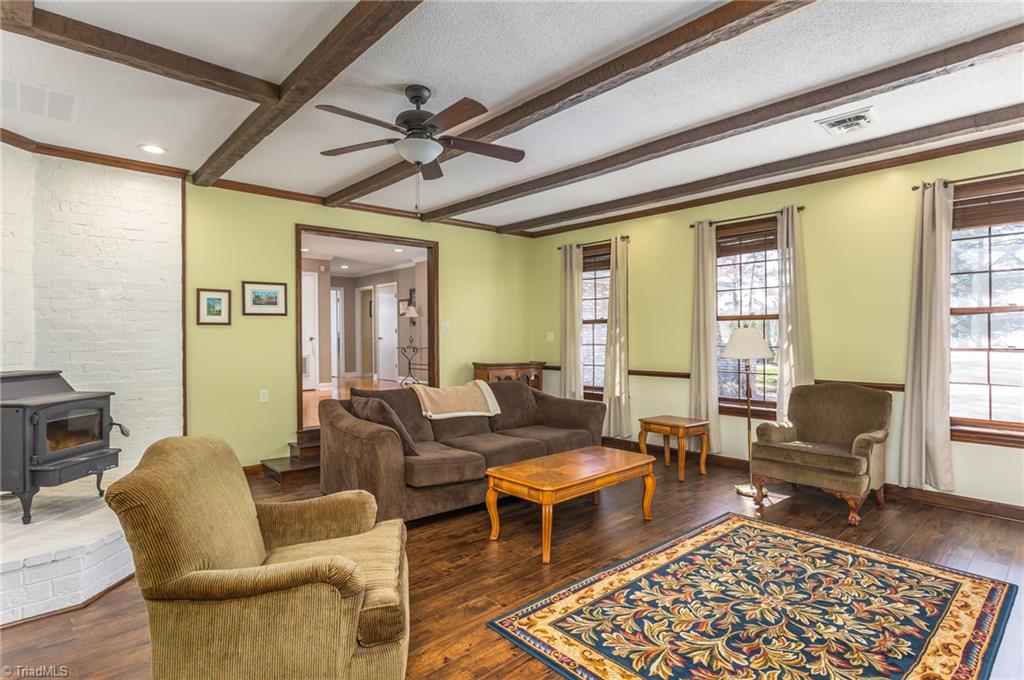 4501 Millis Road Greensboro, NC 27407 - Photo 3 of 16 Great Room