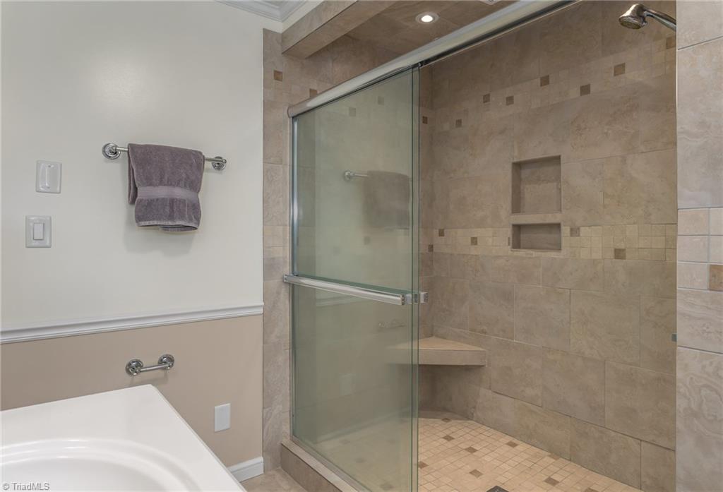 4501 Millis Road Greensboro, NC 27407 - Photo 8 of 16 Primary Bath