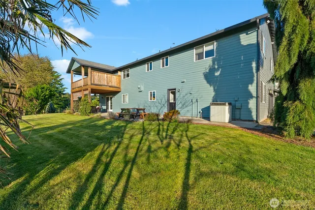 $1,079,900 | 1800 Northwest Lyons Road, Woodland, WA 98674