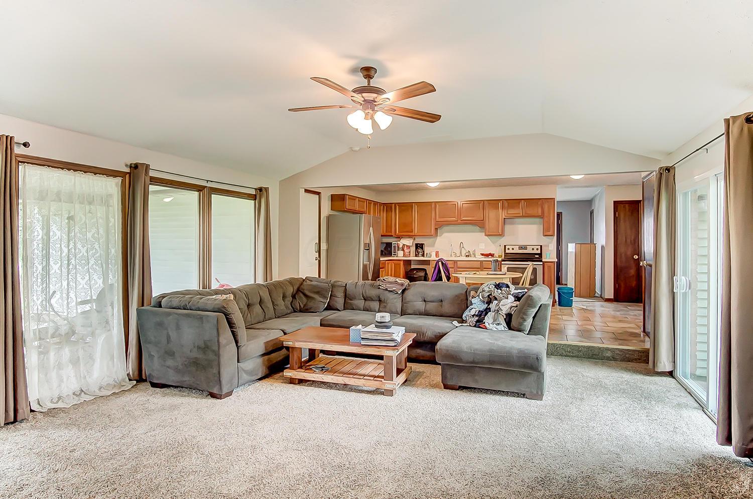 2230 Ridge Road Springfield, OH 45502 - Photo 10 of 26