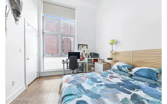 $4,400 | 390 Lorimer Street, Unit 3F | Williamsburg