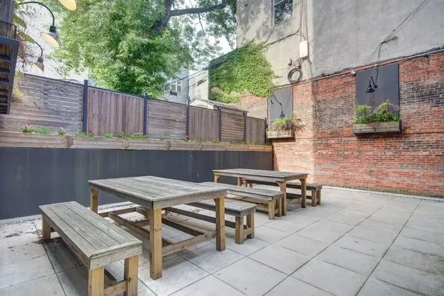 $4,400 | 390 Lorimer Street, Unit 3F | Williamsburg