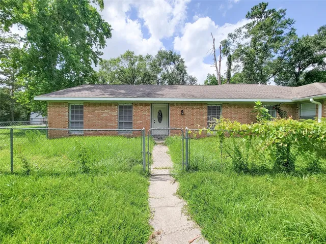 $1,450 | 5103 Karu Drive, Unit B, Spring, TX 77373