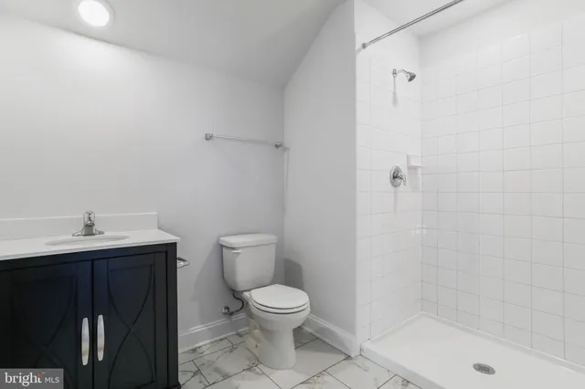 a bathroom with a bathtub