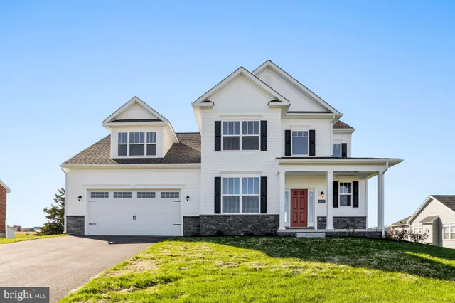 $611,900 | 12 Brownington Drive, Martinsburg, WV 25403