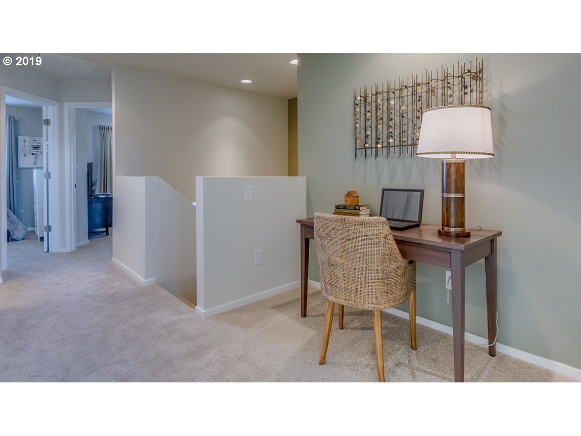 2268 Southeast Palmquist Road Gresham, OR 97080 - Photo 14 of 23 Gallery Image 14