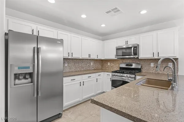 $2,400 | 10846 Monaco Beach Avenue, Las Vegas, NV 89166