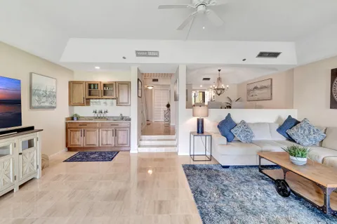$1,275,000 | 4744 South Ocean Boulevard, Unit C112, Highland Beach, FL 33487