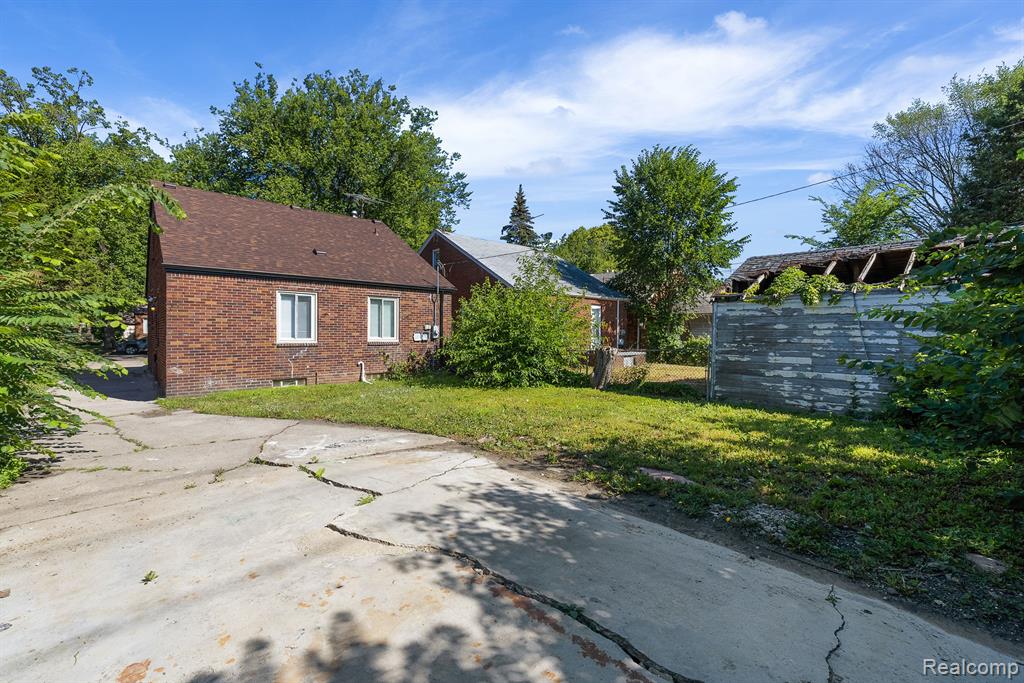 9810 Balfour Road Detroit, MI 48224 - Photo 31 of 31 Gallery Image 31